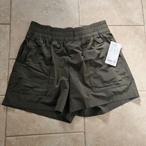 Athketa Wayfind Shorts Size Medium
